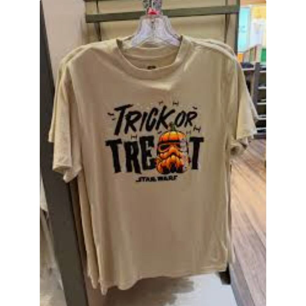 Star Wars Trick or Treat Pumpkin Stormtrooper Adult Tan Tee - NWT - Picture 4 of 6